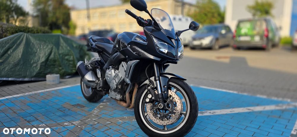Yamaha FZ - 3