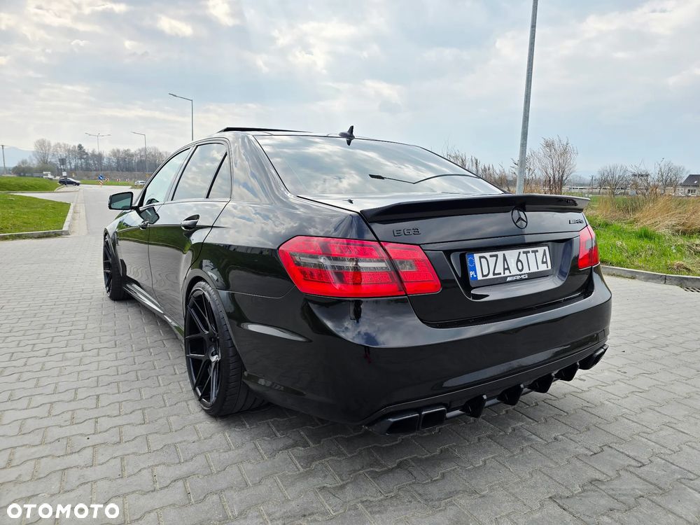 Mercedes-Benz Klasa E 63 AMG AMG Speedshift 7G-MCT - 14