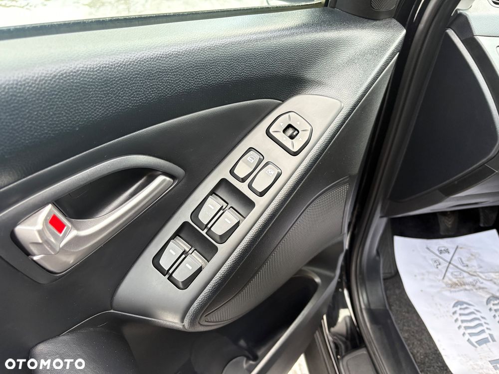 Hyundai ix35 1.6 2WD 5 Star Edition - 24