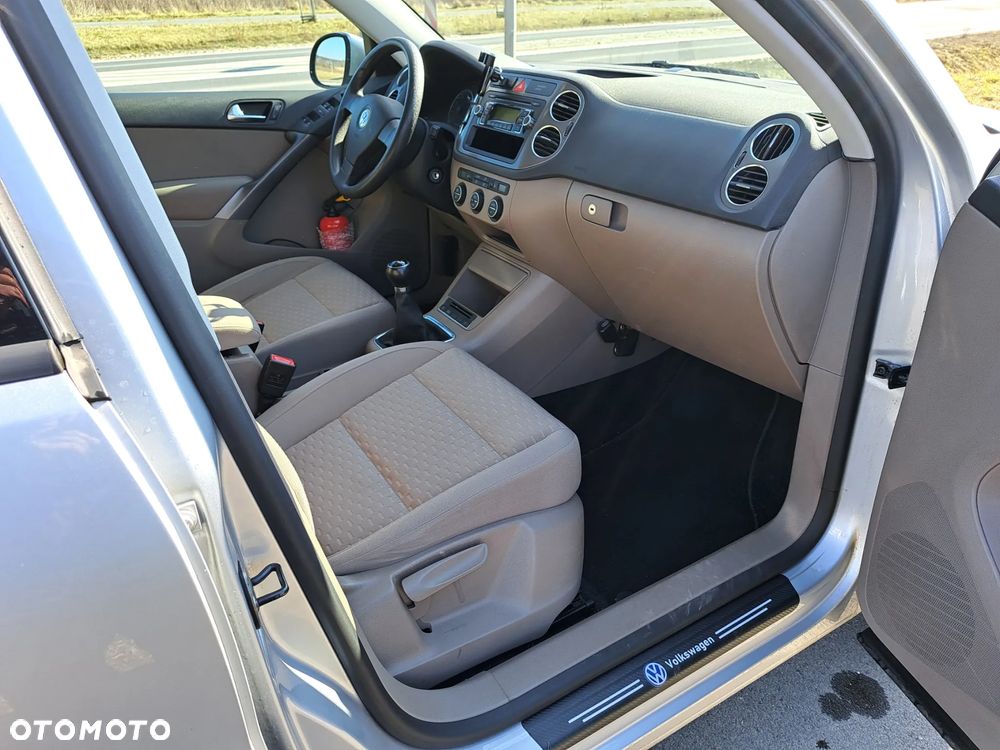 Volkswagen Tiguan 2.0 TSI 4Motion Track & Field - 8