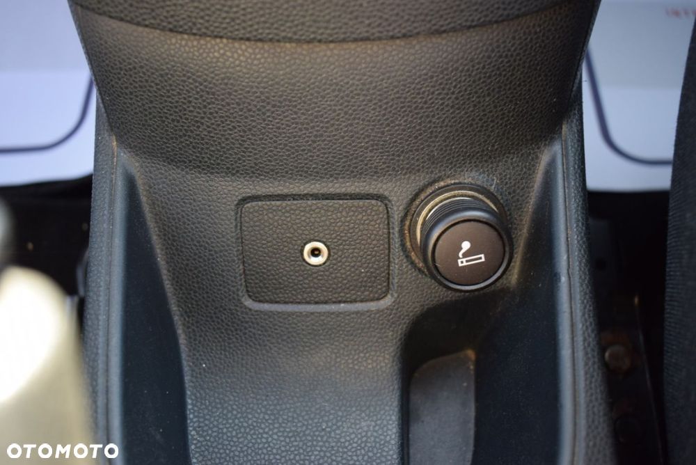 Ford Fiesta - 30