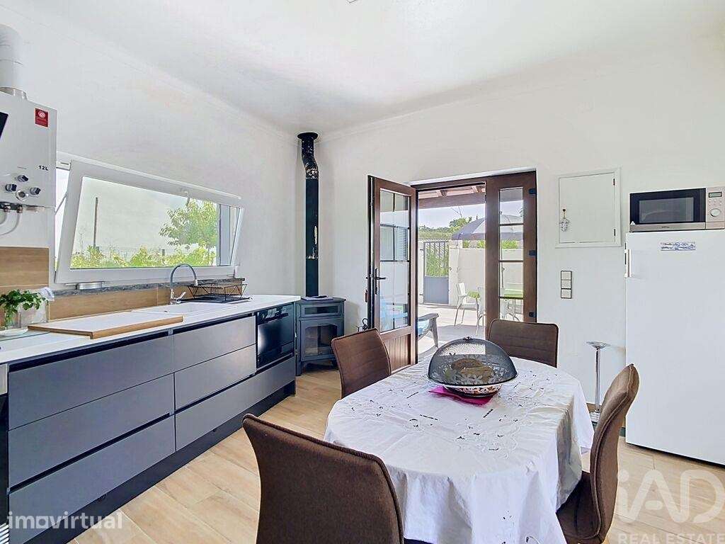 Casa rústica T3 em Vimeiro de 160 m2 - Grande imagem: 3/39