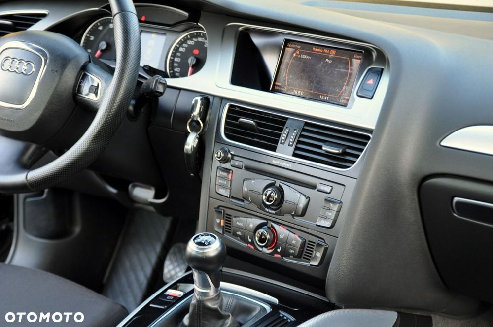 Audi A4 Limousine - 26