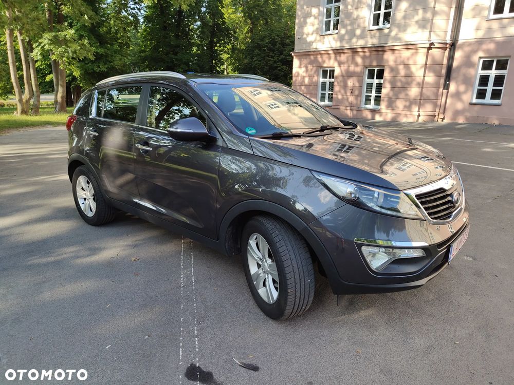 Kia Sportage 2.0 L 2WD - 19
