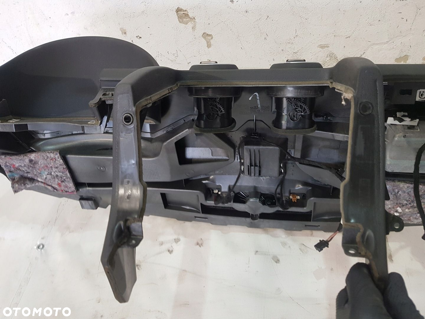DESKA ROZDZIELCZA AUDI A3 8P LIFT SPORTBACK EUR - 12