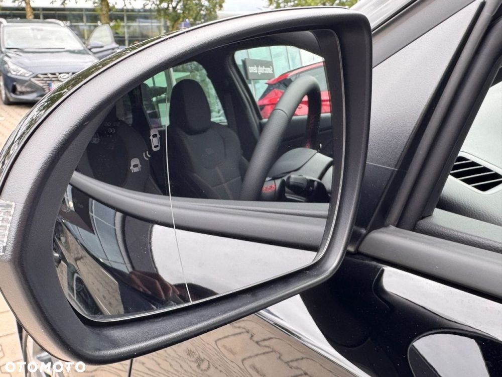 Hyundai i30 - 21