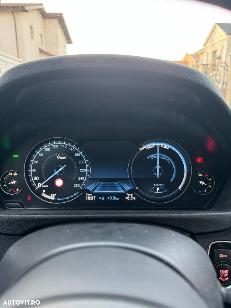 BMW 3 Series 2019 — imagine 16