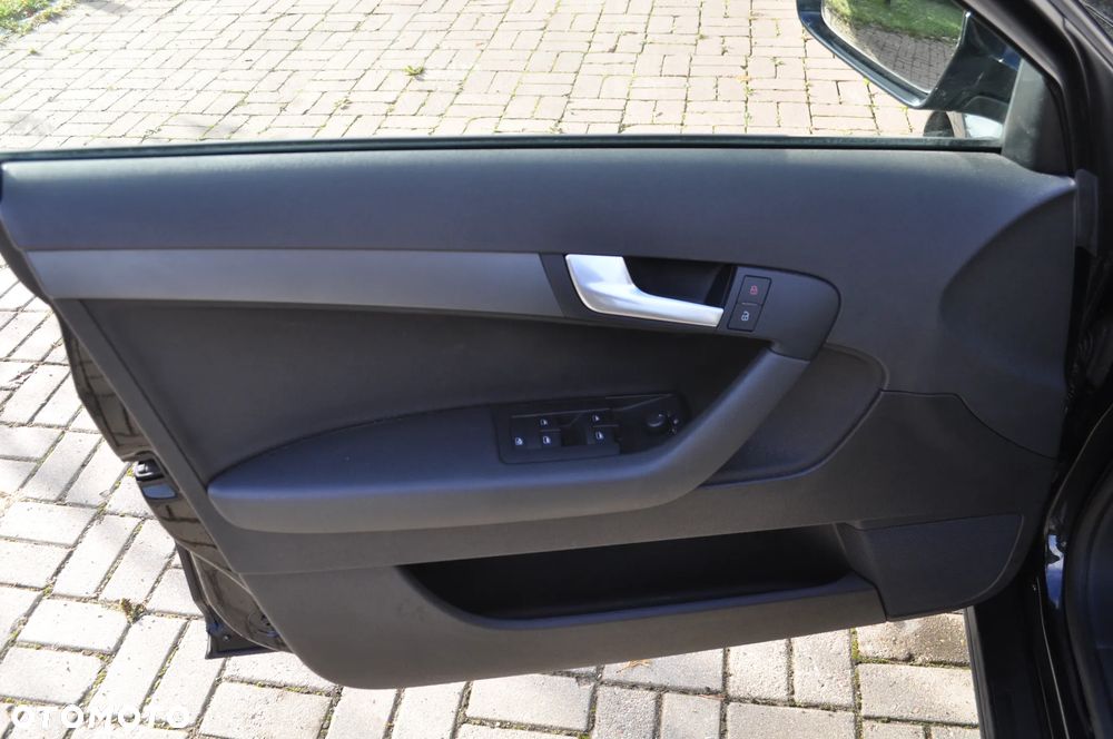 Audi A3 Sportback 1.4 TFSI Ambiente - 17