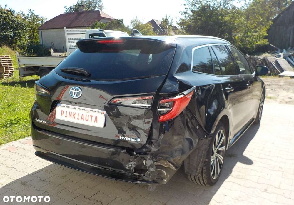 Toyota Corolla - 10