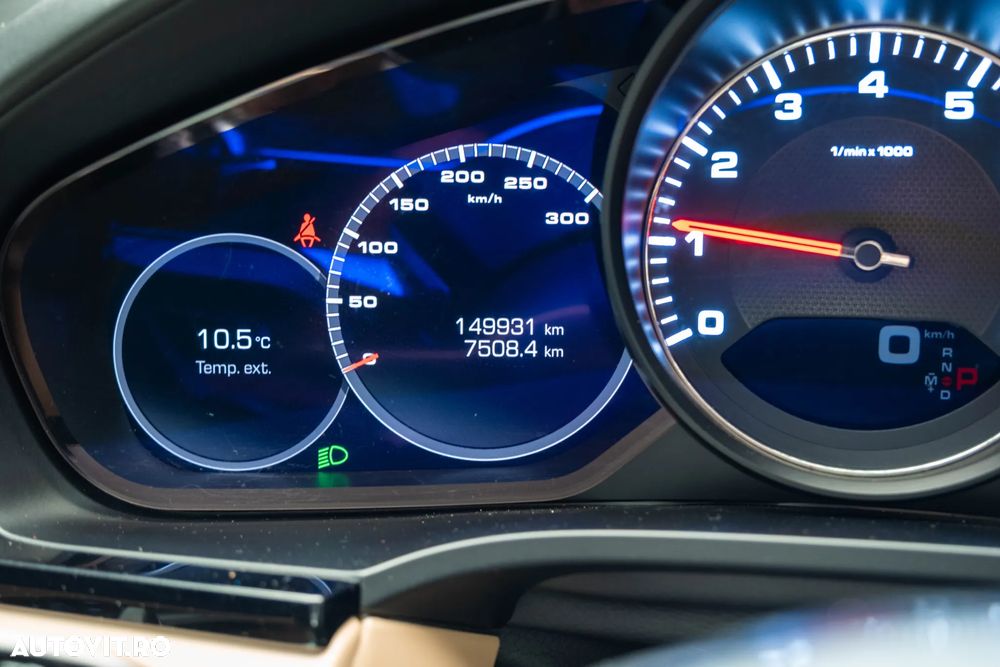 Porsche Cayenne S Tiptronic S - 17