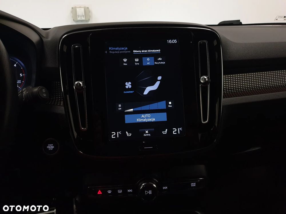 Volvo XC 40 D3 SCR R-Design - 21