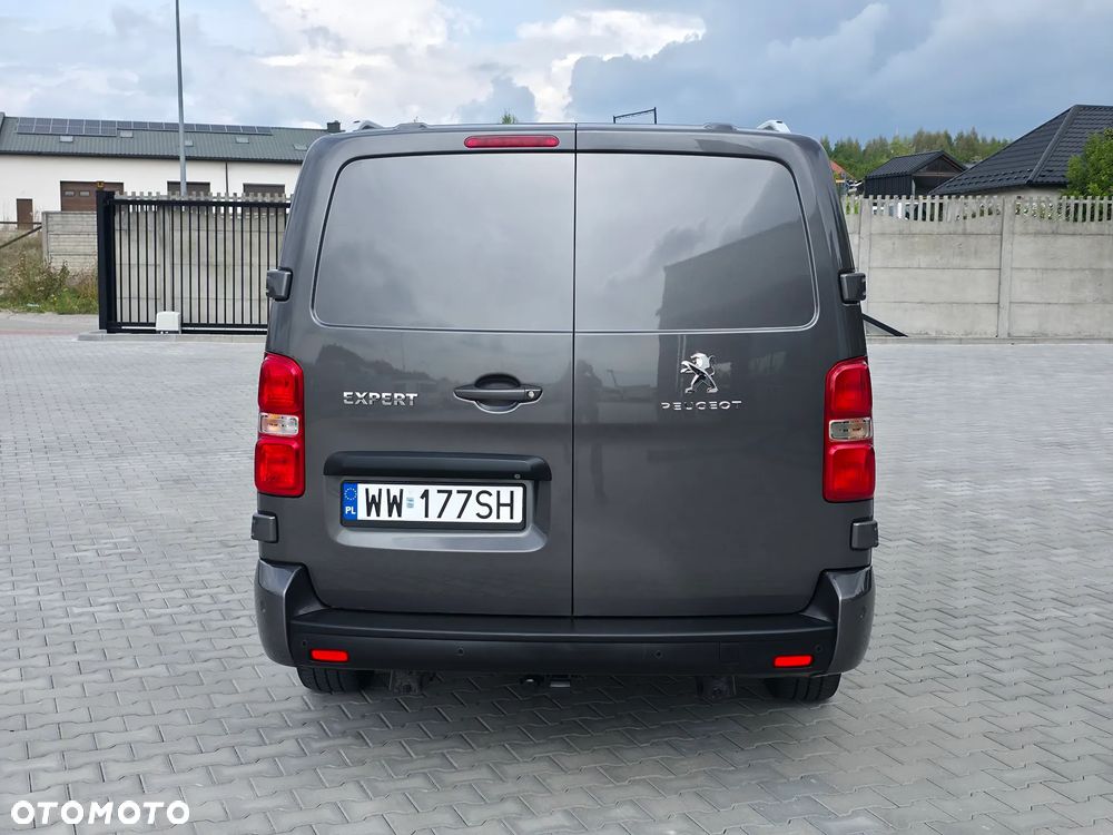 Peugeot EXPERT 2.0 HDI 177 KM AUTOMAT IZOTERMA KRAJOWY BEZWYPADKOWY I WŁAŚCICIEL DRZWI PRZESUWNE Z DWÓCH STRON - 26