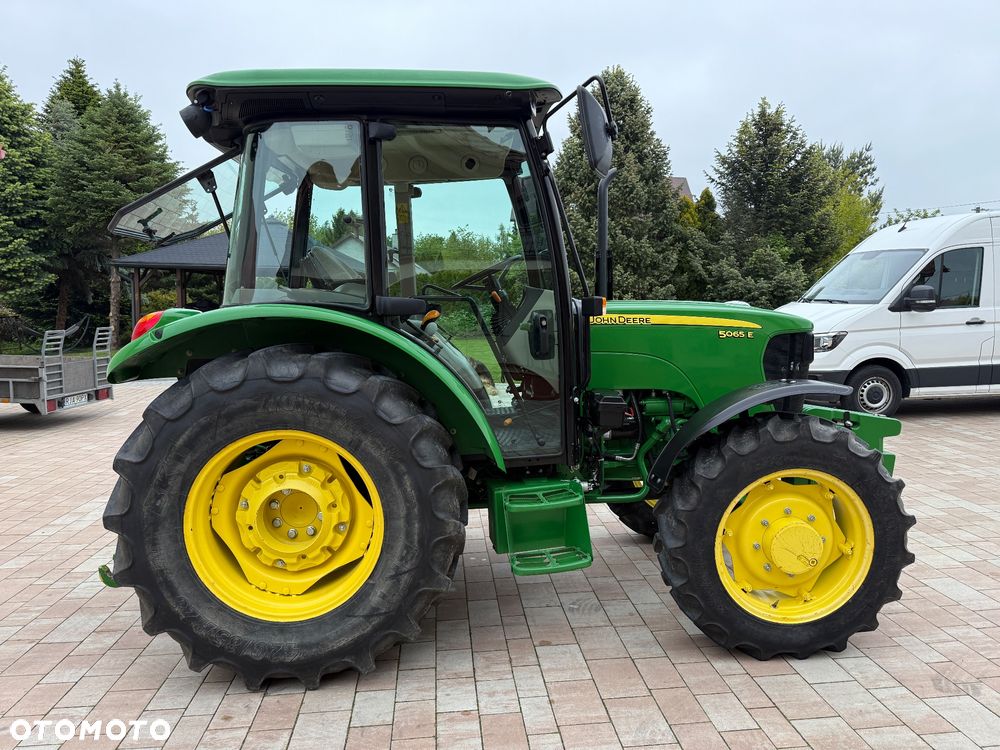 John Deere 5065 E - 7
