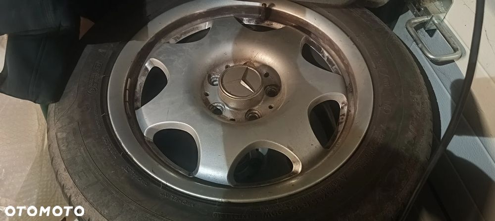 Mercedes-Benz Klasa E 200 Kompressor Classic - 13