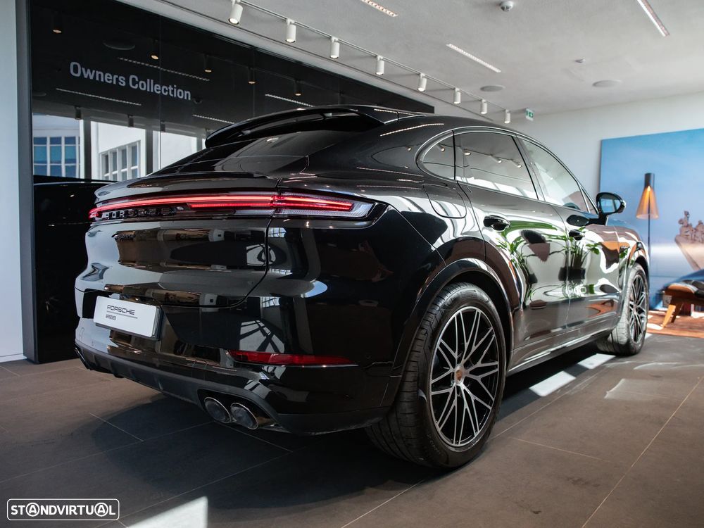 Porsche Cayenne Coupé E-Hybrid Black Edition - 12