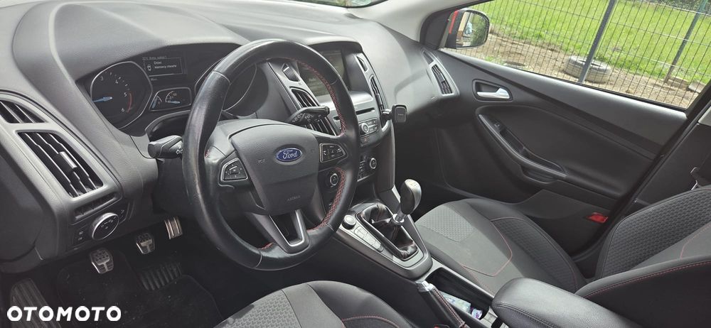 Ford Focus 2.0 TDCi ST-Line ASS - 17