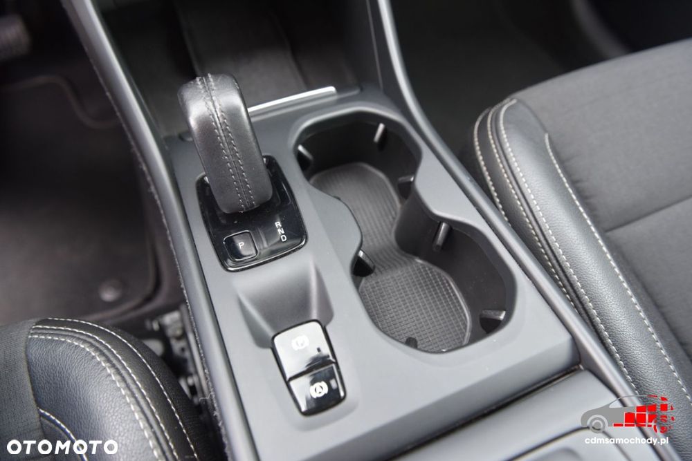 Volvo XC 40 - 36