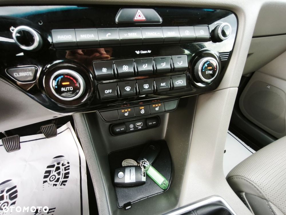 Kia Sportage - 12