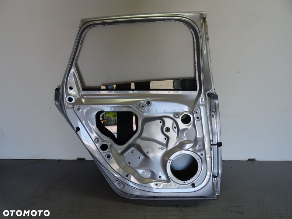 LZ7G drzwi lewy tyl KOMBI Audi A6 C7 czesci - 6