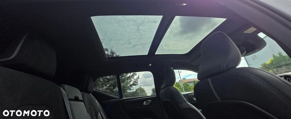 Volvo XC 40 T3 R-Design - 13