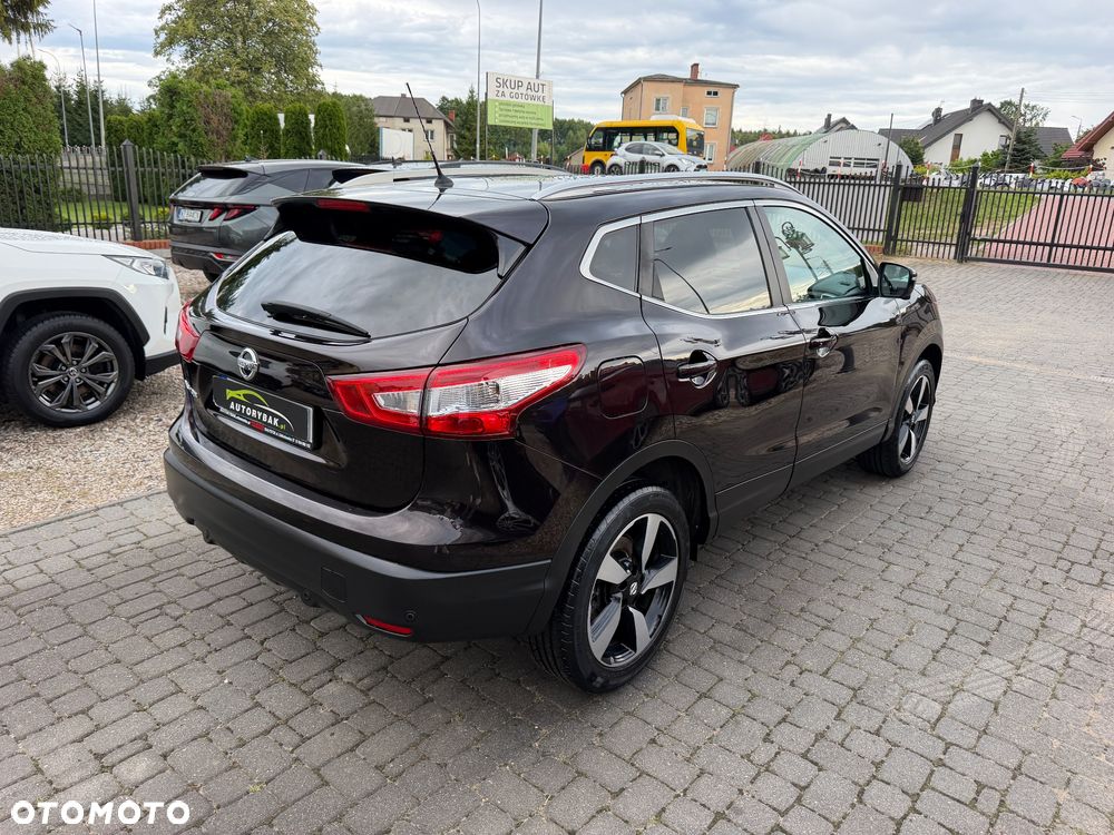 Nissan Qashqai 1.2 DIG-T N-Connecta - 35
