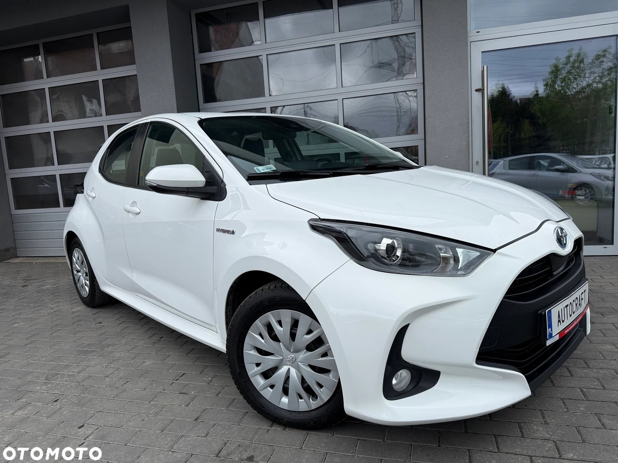 Toyota Yaris Hybrid 1.5 Comfort - 21