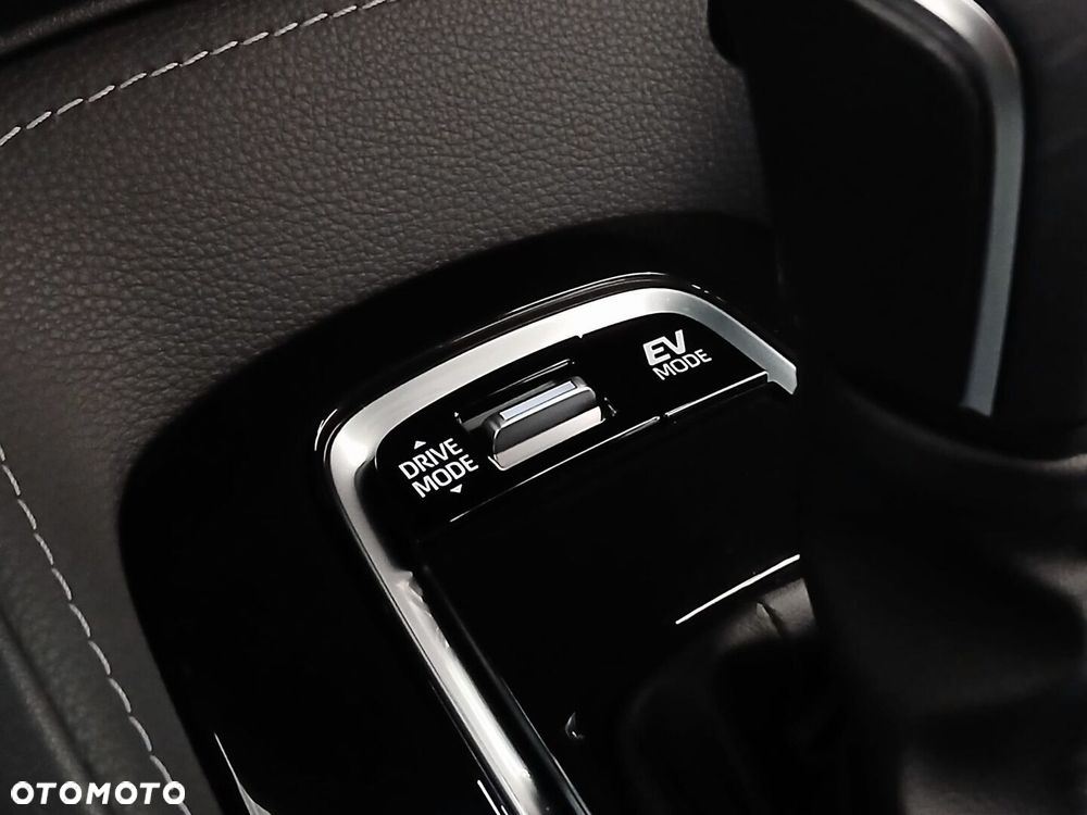 Toyota Corolla 1.8 Hybrid Style - 25