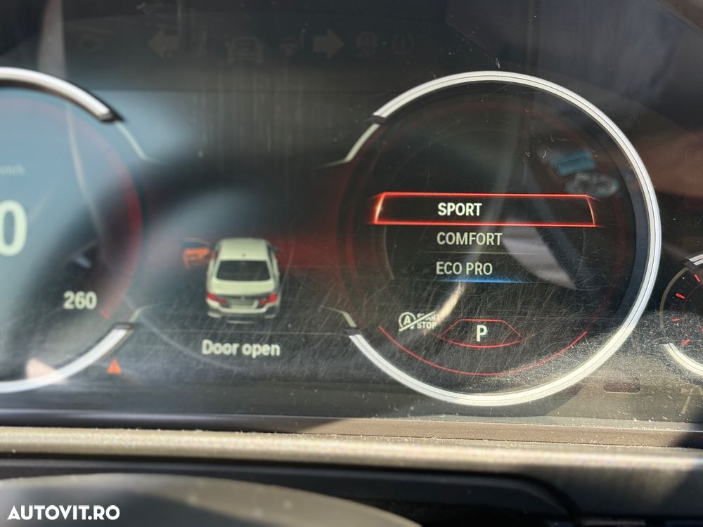 BMW Seria 5 530d xDrive Aut. - 18