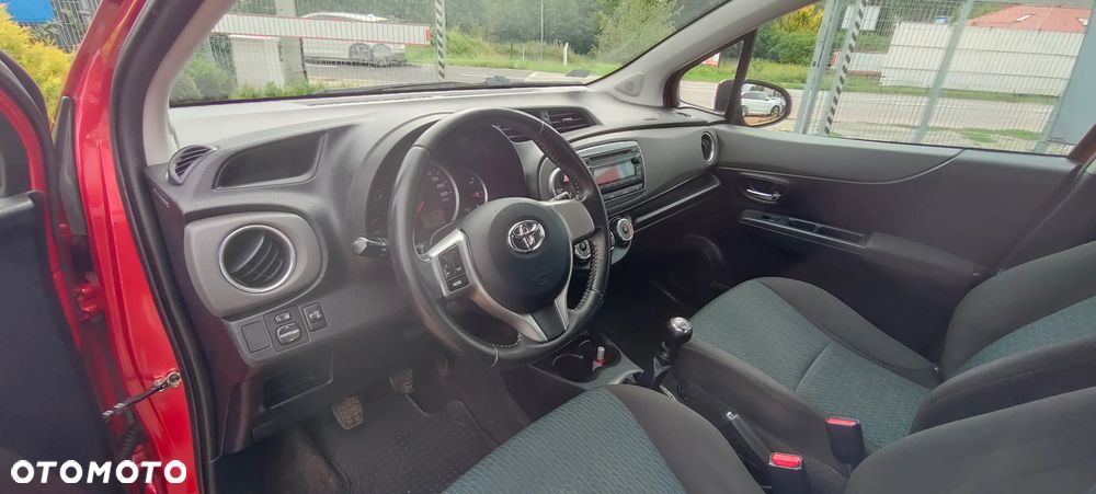 Toyota Yaris 1.0 Luna - 16