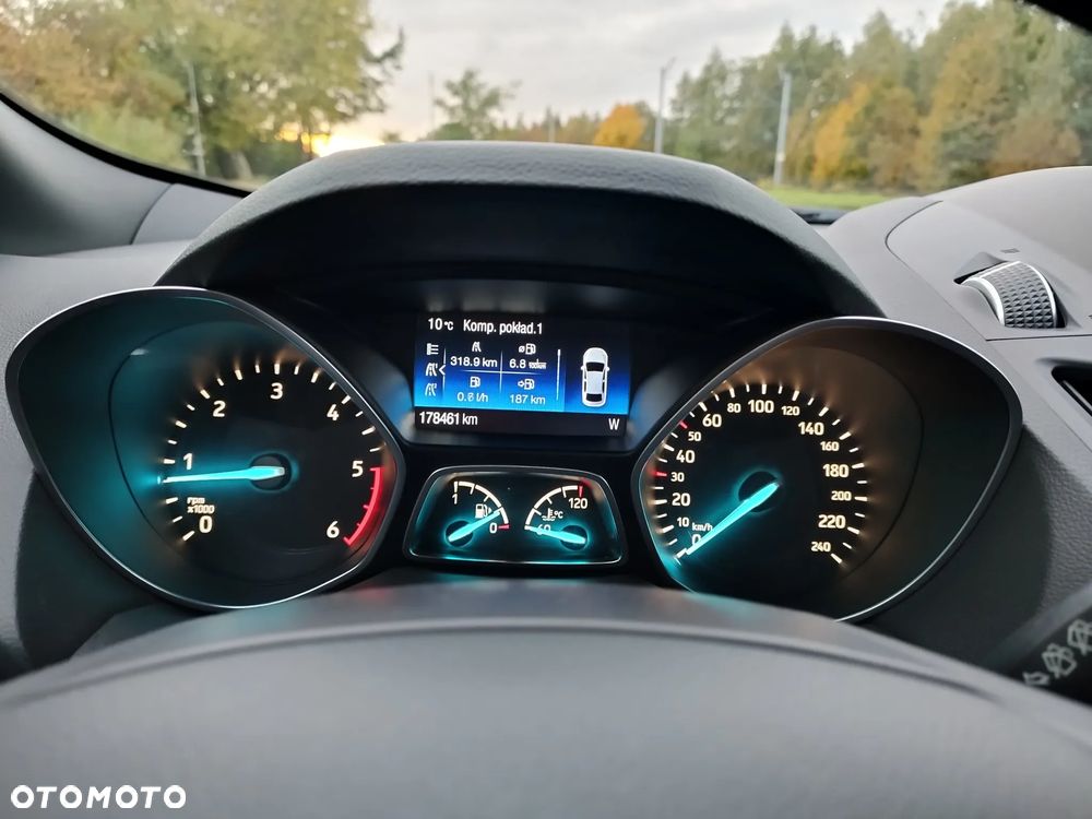 Ford Kuga 2.0 TDCi 4x4 ST-Line - 18