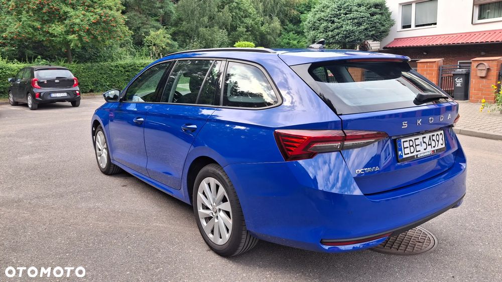 Skoda Octavia 2024 photo 4