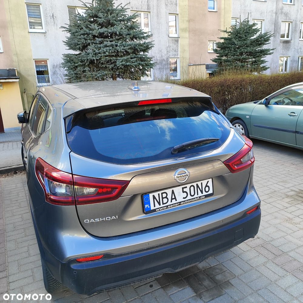 Nissan Qashqai 1.3 DIG-T SHIRO - 3