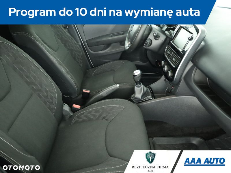 Renault Clio - 8