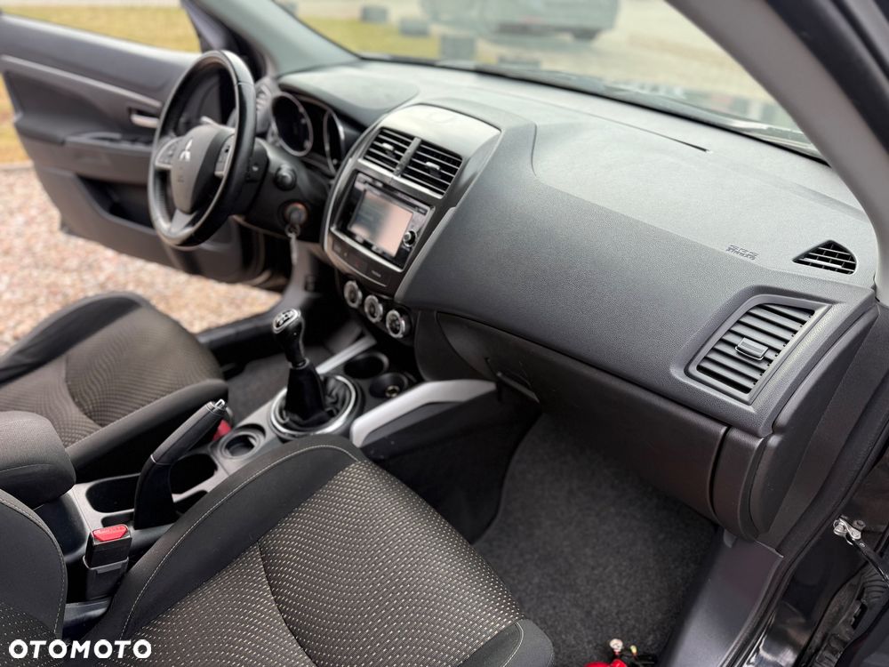 Mitsubishi ASX - 23