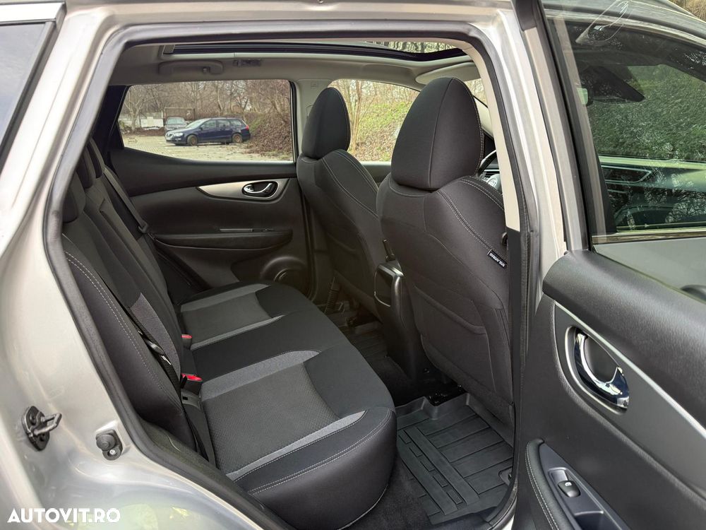 Nissan Qashqai 1.3 DIG-T DCT TEKNA - 21
