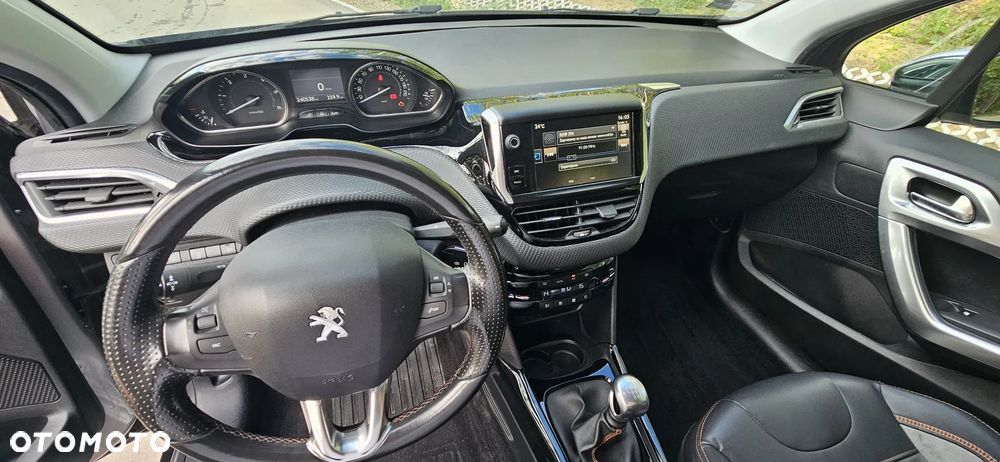 Peugeot 2008 BlueHDi FAP 120 STOP & START Crossway - 20