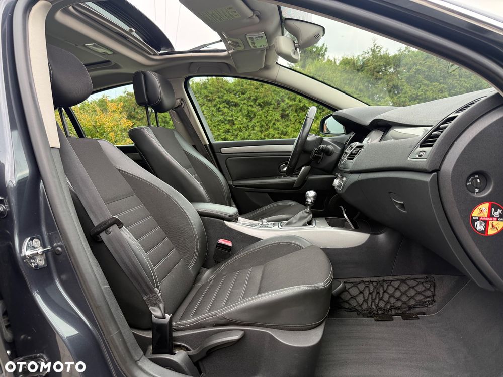 Renault Laguna - 11