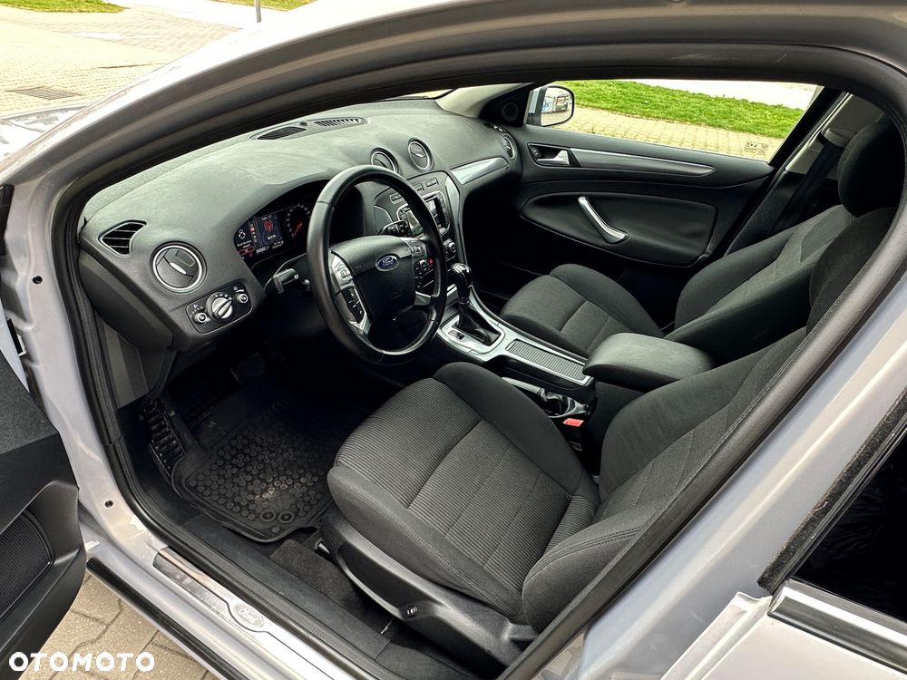 Ford Mondeo 2.0 EcoBoost Titanium X - 25