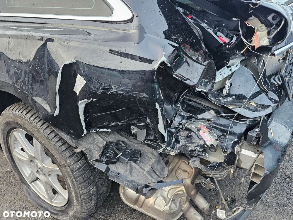 Audi A6 Avant 40 TDI quattro S tronic - 14