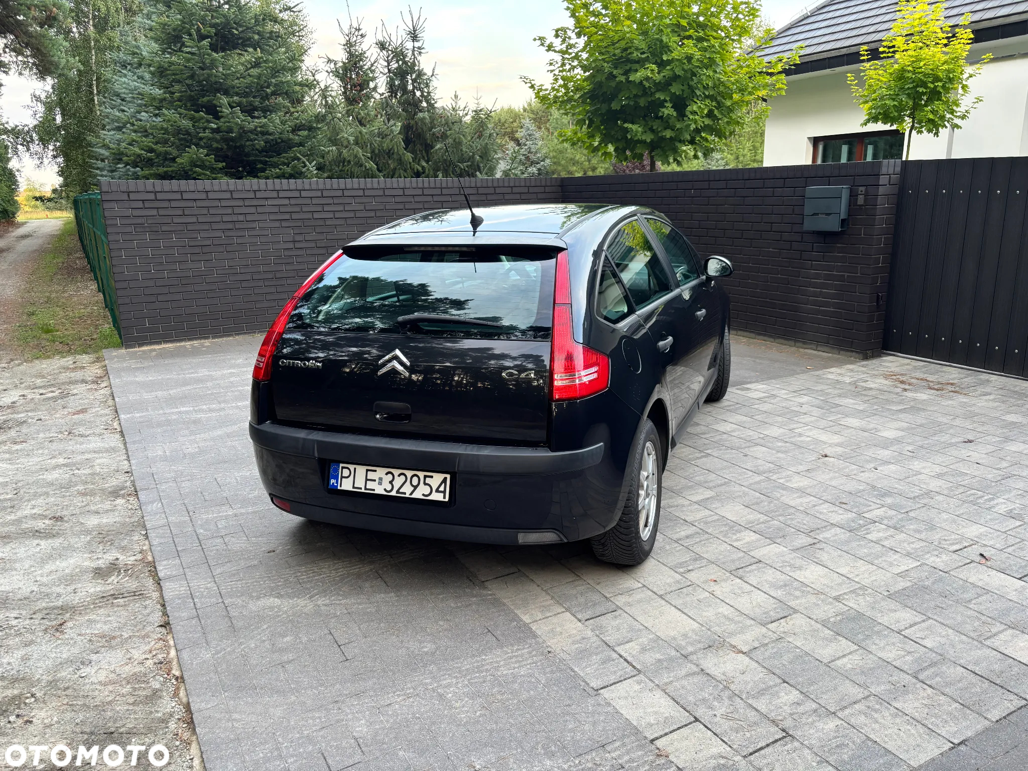 Citroën C4 1.4 16V X - 3