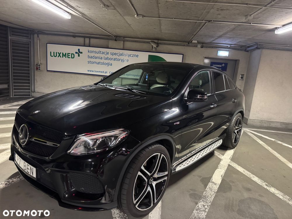 Mercedes-Benz GLE AMG Coupe 43 4-Matic - 37
