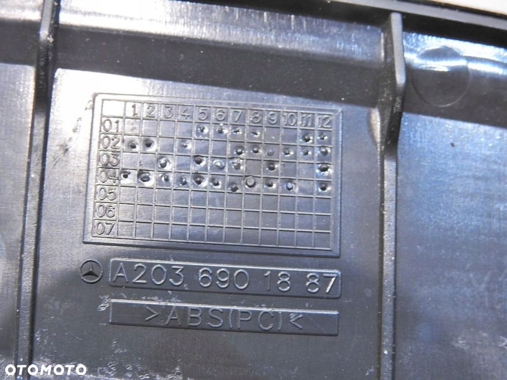 OSŁONA PASA TYLNEGO TYŁ MERCEDES W203 KOMBI LIFT A2036901887 - 5