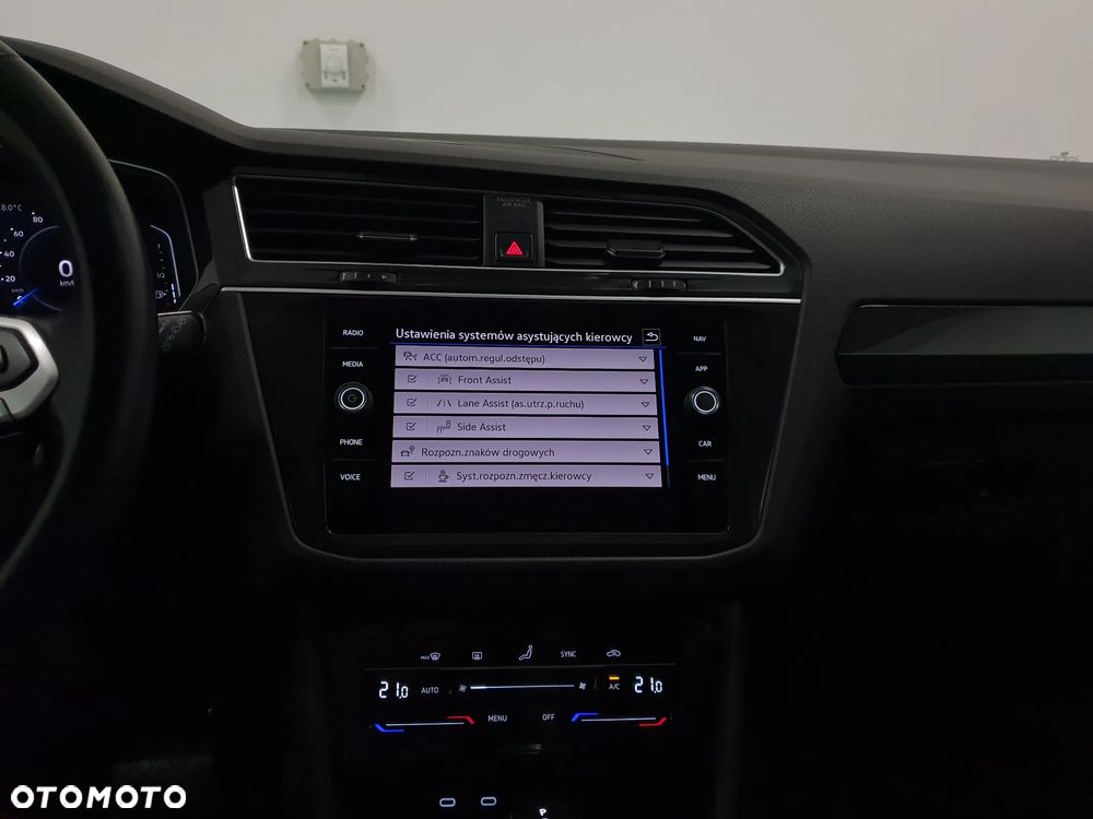 Volkswagen Tiguan 2.0 TDI SCR (BlueMotion Technology) DSG Highline - 24