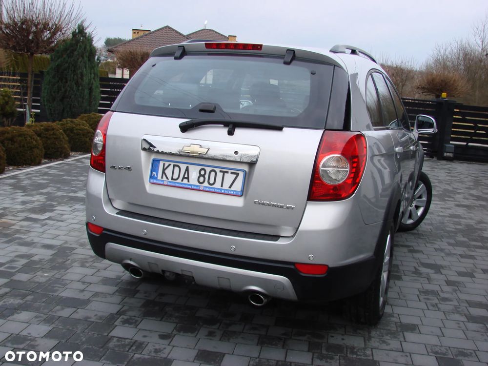 Chevrolet Captiva - 15