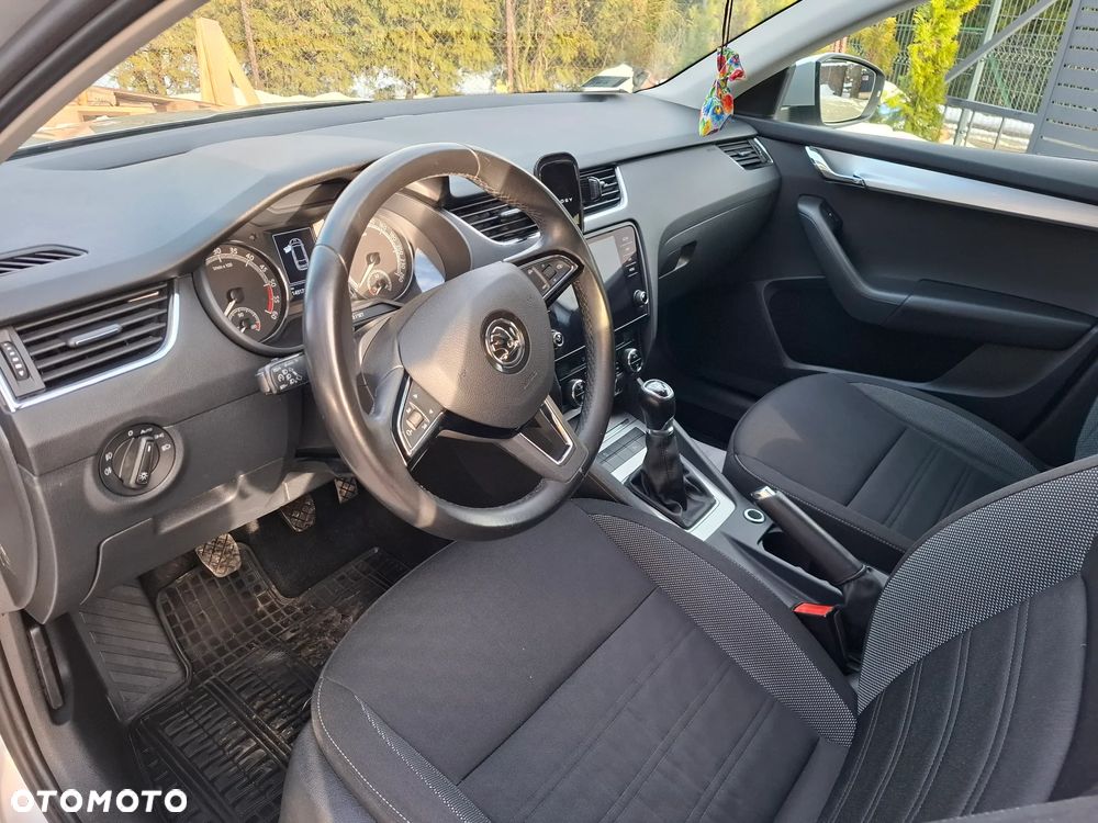 Skoda Octavia 1.6 TDI SCR Ambition - 6