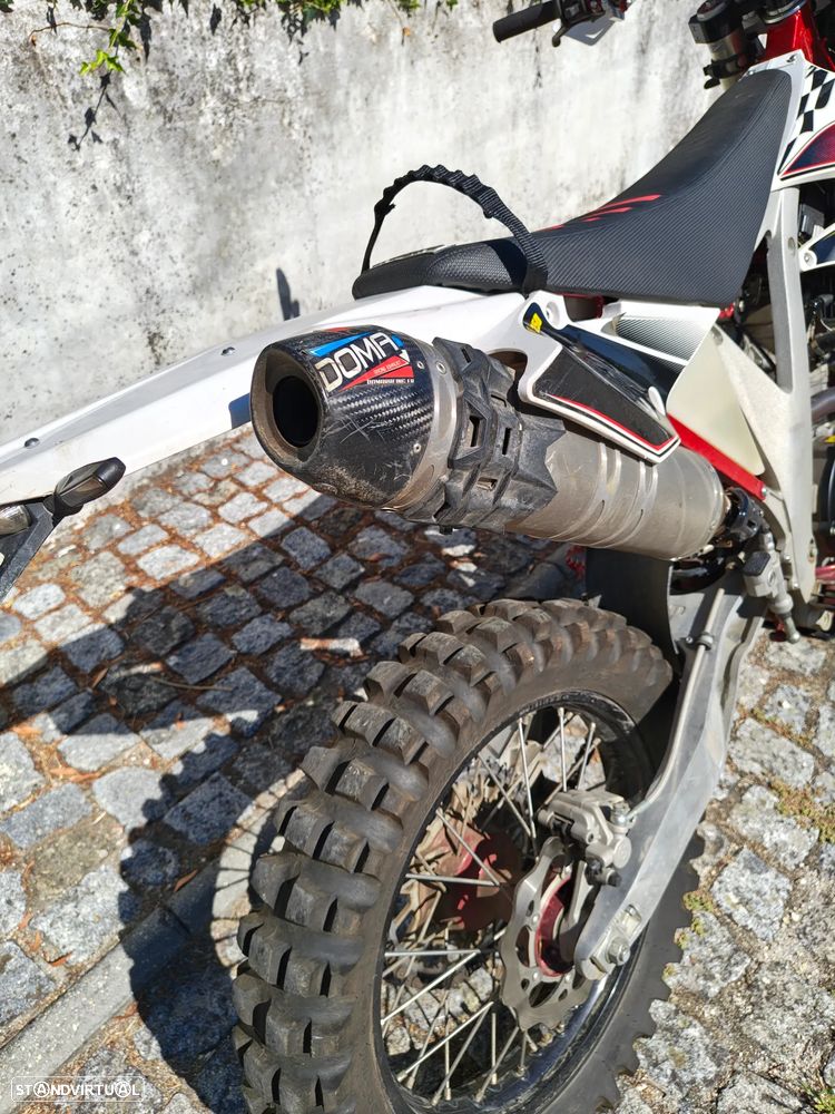 AJP PR5 Enduro Extreme - 4