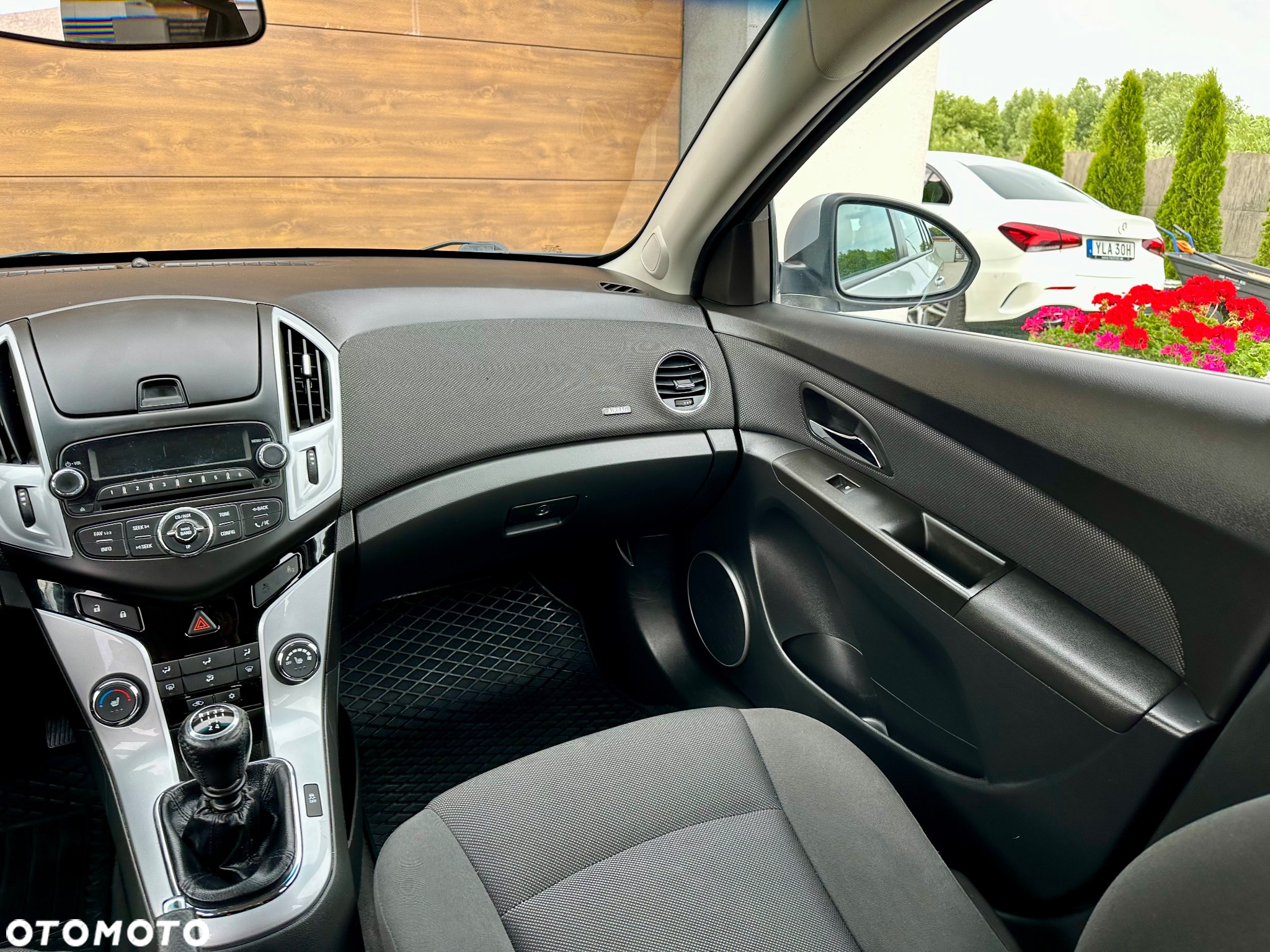 Chevrolet Cruze Station Wagon 1.6 LS+ - 14