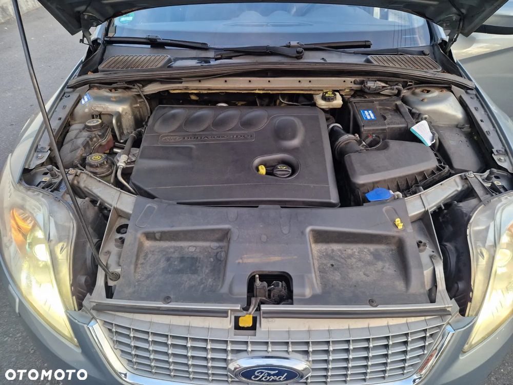 Ford Mondeo Turnier 2.0 TDCi Ambiente - 31