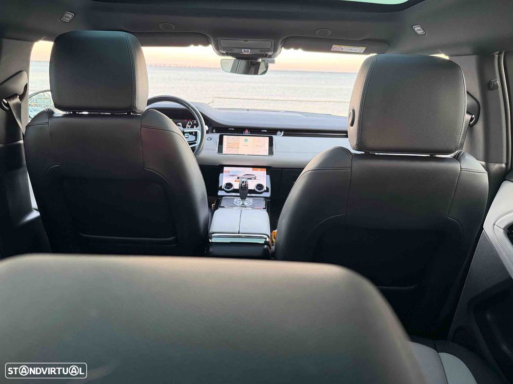 Land Rover Range Rover Evoque - 22