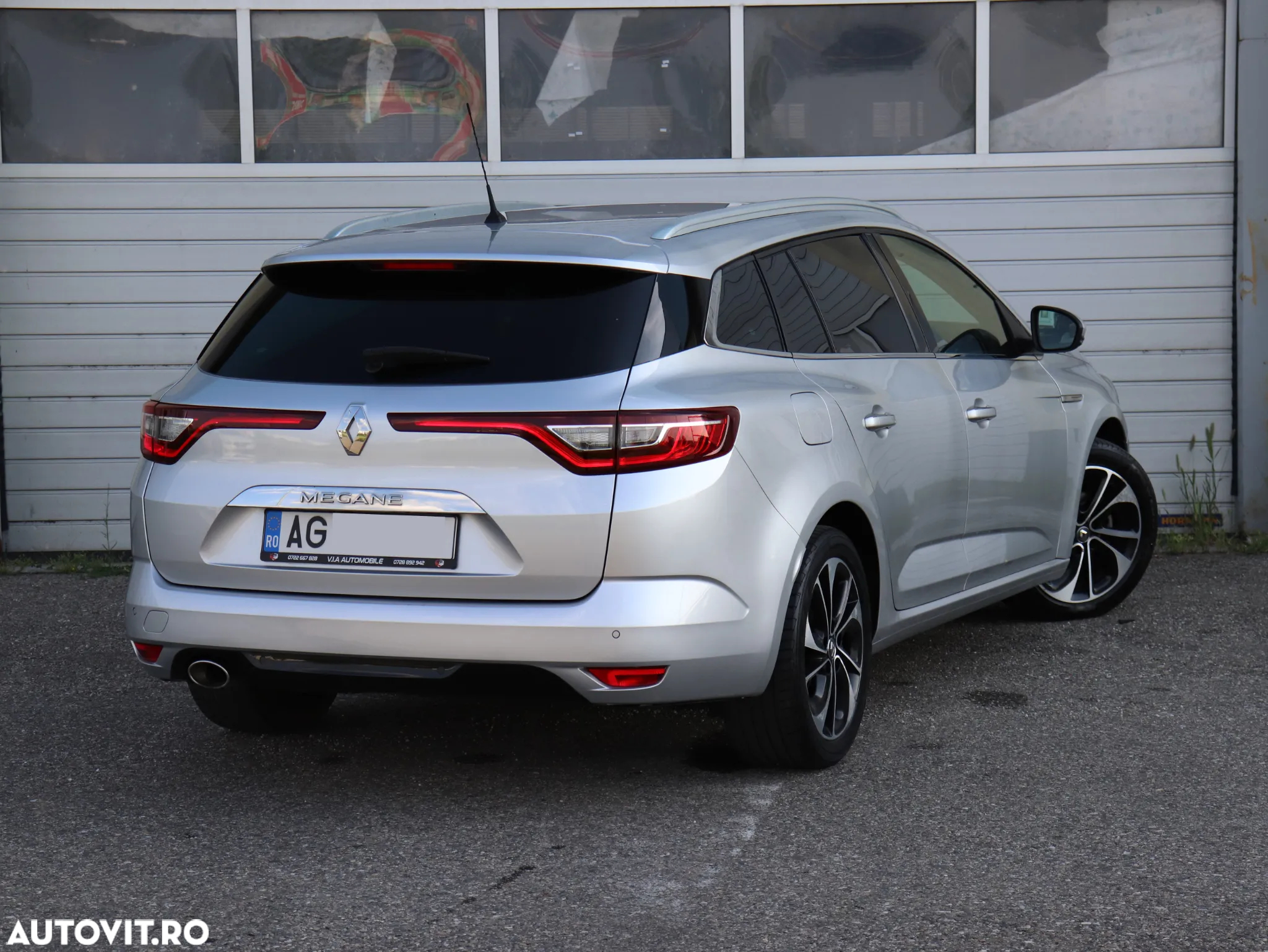 Renault Megane ENERGY dCi 110 EDC INTENS - 21